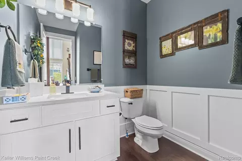Bath - 19376 Ryan Dr, Macomb, MI 48042 photo 1 of 6