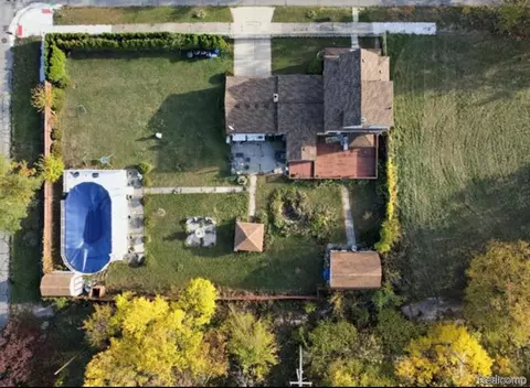 991 Euclid St, Detroit, MI 48211