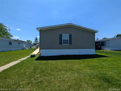 Other - 29319 Maple, Flat Rock, MI 48134 photo 11 of 11