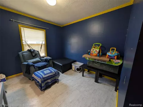 Bedroom - 29319 Maple, Flat Rock, MI 48134 photo 2 of 2