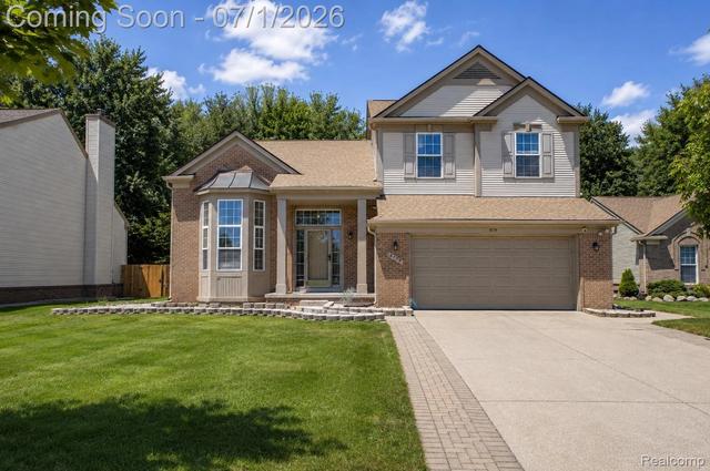 8179 Creekside Dr, Westland, MI 48185