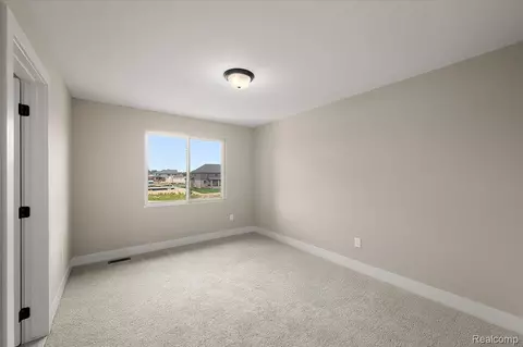 24318 Tullymore Dr, Macomb, MI 48042 photo 42