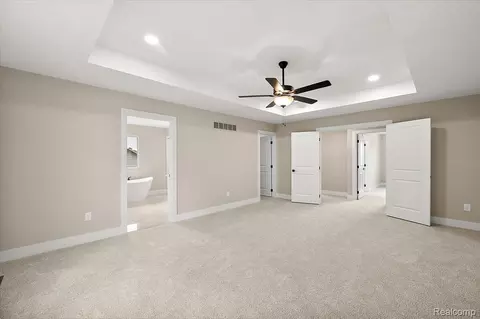 24318 Tullymore Dr, Macomb, MI 48042 photo 58