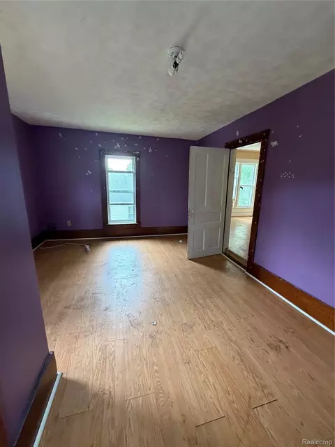 Bedroom - 718 River St, Owosso, MI 48867 photo 6 of 6