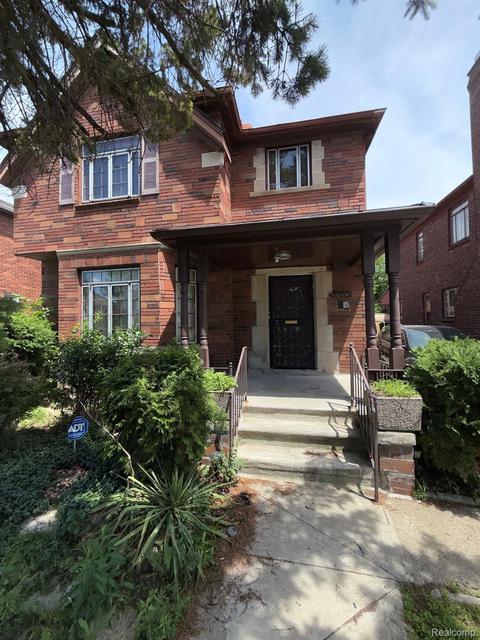 17594 Indiana St, Detroit, MI 48221