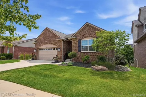 2265 Brigantine, Commerce, MI 48382