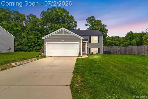 4469 Soya Ave, Flint, MI 48473