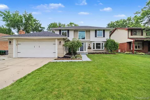 6492 Durham Dr, Canton, MI 48187