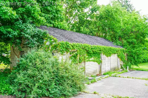 Other - 8294 Davison Rd, Davison, MI 48423 photo 3 of 9