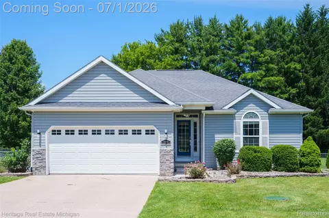319 E Diamond Way, Morrice, MI 48857