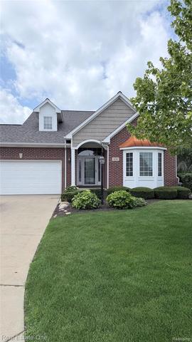 436 Delmar Ct, Highland, MI 48357