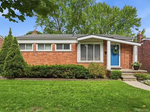 3132 Maplewood Ave, Royal Oak, MI 48073