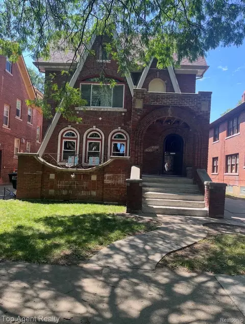 16215 Baylis St, Detroit, MI 48221