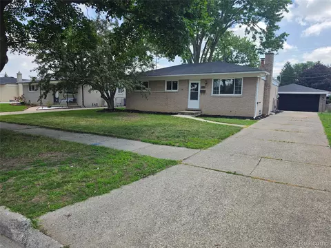 27442 Liberty Dr, Warren, MI 48092