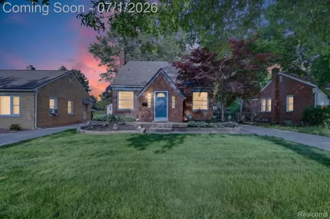 3555 Syracuse St, Dearborn, MI 48124