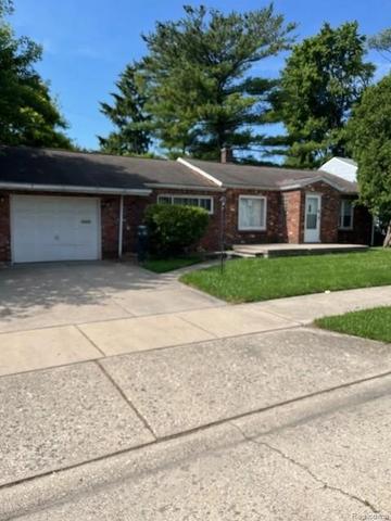 11310 Packard Ave, Warren, MI 48089