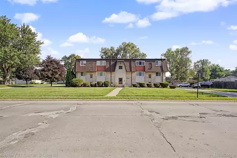 34190 Forest St, Wayne, MI 48184 photo 10