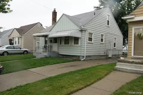 20916 Dexter Blvd, Warren, MI 48089