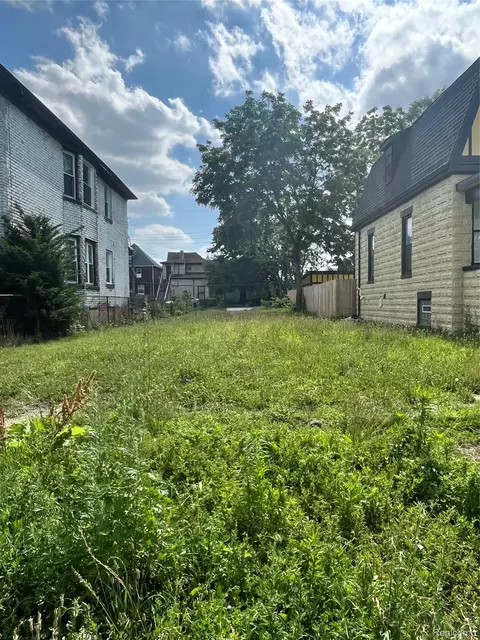 7371 Melrose St, Detroit, MI 48211