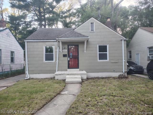 19749 Glastonbury Rd, Detroit, MI 48219
