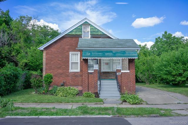 5672 Saint Clair St, Detroit, MI 48213