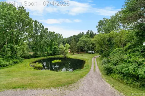7335 Richardson Rd, Howell, MI 48843 photo 6