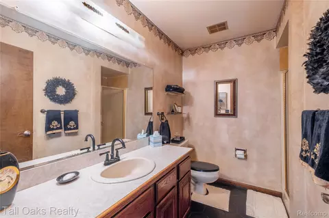 Bath - 79330 Capac Rd, Armada, MI 48005 photo 3 of 3