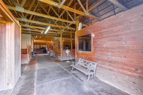 Entry Way - 79330 Capac Rd, Armada, MI 48005 photo 1 of 2