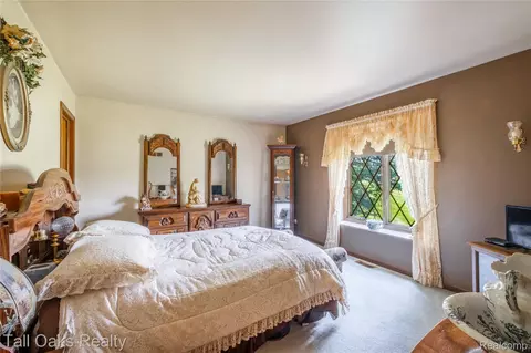Bedroom - 79330 Capac Rd, Armada, MI 48005 photo 2 of 2
