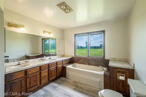 Bath - 79330 Capac Rd, Armada, MI 48005 photo 1 of 3