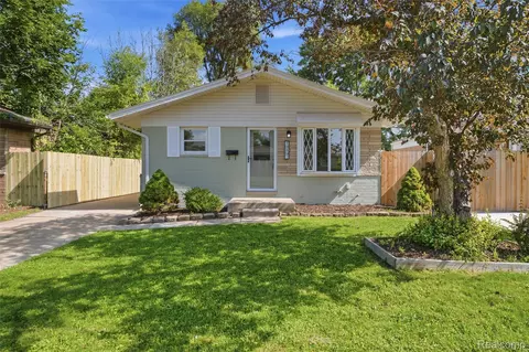 19597 Stafford St, Clinton Township, MI 48035