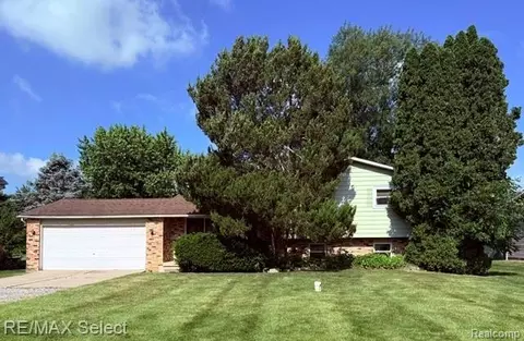 7066 Sharp Rd, Mundy, MI 48473