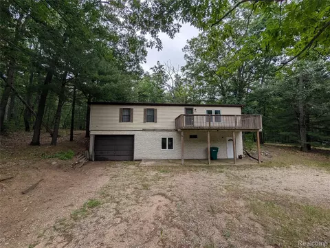 3817 S Townline Rd, Denton, MI 48651