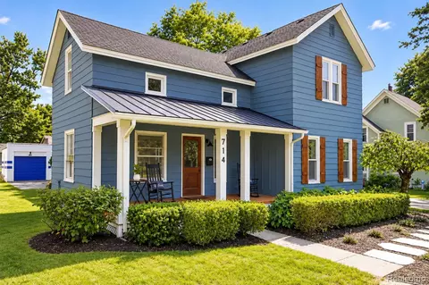714 Atlantic St, Milford, MI 48381