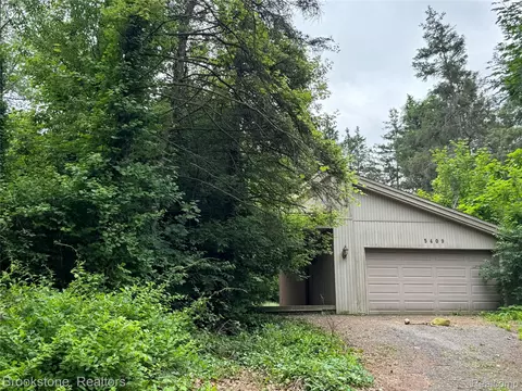 5409 Stowe Trl, Independence, MI 48348