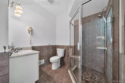 Bath - 1621 Preservation Ln, St. Clair, MI 48079 photo 1 of 7