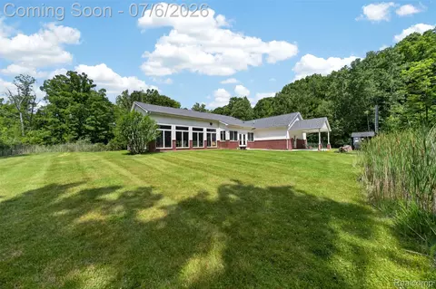 Exterior - 1621 Preservation Ln, St. Clair, MI 48079 photo 6 of 17