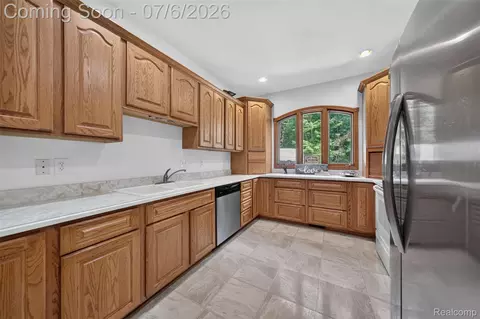 Kitchen - 1621 Preservation Ln, St. Clair, MI 48079 photo 2 of 2