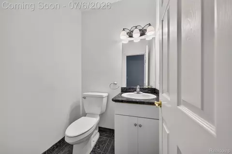 Bath - 1621 Preservation Ln, St. Clair, MI 48079 photo 7 of 7