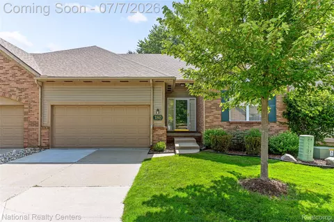 180 Winslow Cir, Commerce, MI 48390