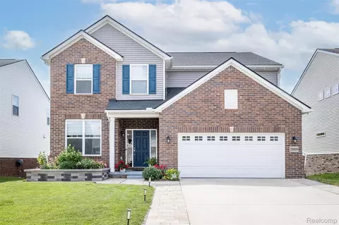 20809 Gidran Dr, Lyon, MI 48178
