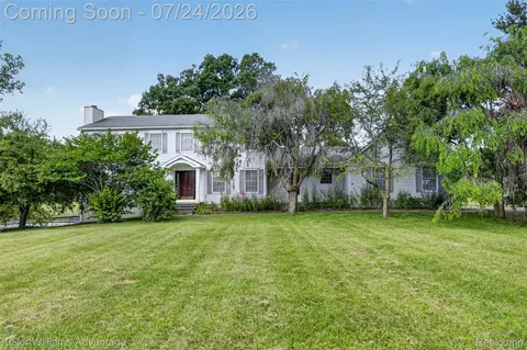 2360 White Birch Trl, Marion, MI 48843