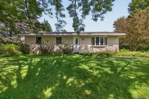 4675 Diehl Rd, Metamora, MI 48455