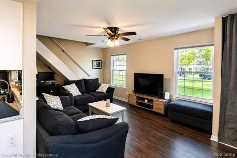 Living - 3182 Beechtree Ct, Orion, MI 48360 photo 1 of 1