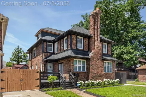 16579 Ohio St, Detroit, MI 48221