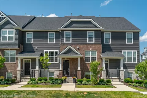 212 S Sydney Ct, Plymouth, MI 48170