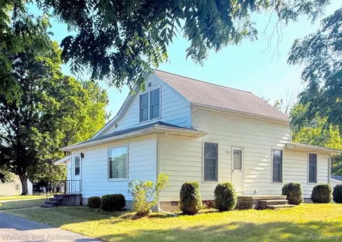 131 W Sanborn Ave, Croswell, MI 48422