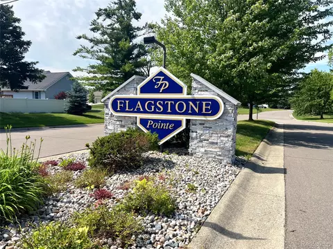 6476 Stonebrook Ln, Flint, MI 48433 photo 29