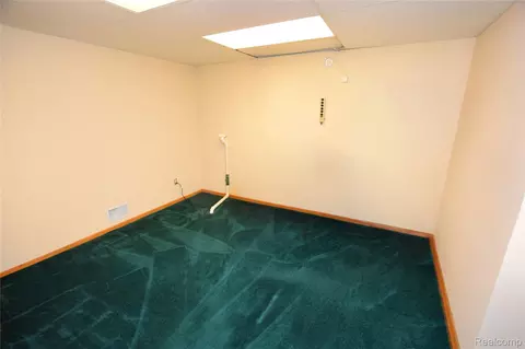 6476 Stonebrook Ln, Flint, MI 48433 photo 15