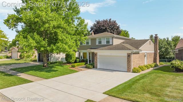 15490 Uthers St, Clinton Township, MI 48038